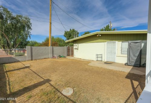 2102 Fairmount Ave, Phoenix AZ 85015-5306 exterior