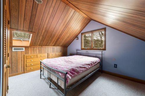 15 Highland Rd, Eastham MA 02642-3302 exterior