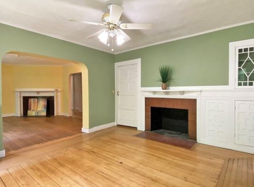 117 Mount Vernon St, Newton MA 02465-2559 exterior