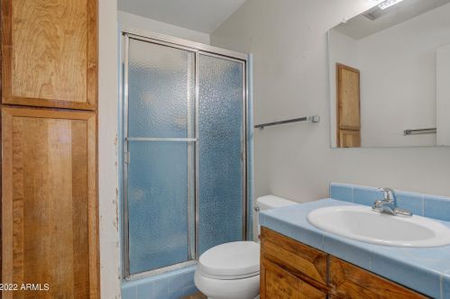 9414 34 Way, Phoenix AZ 85028-4966 exterior