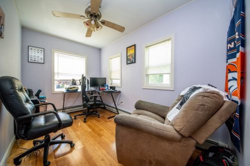 5 Roland Ave, Fall River MA  02726-2639 exterior