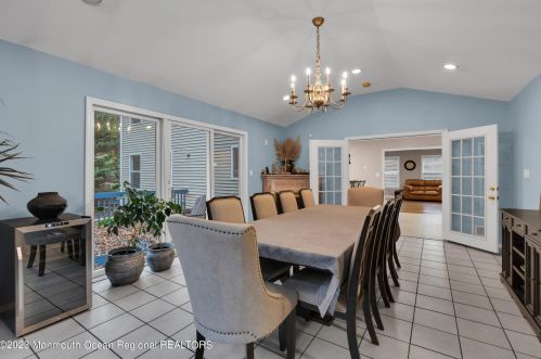 6 Pitney Ln, Jackson Twp NJ 08527-2933 exterior