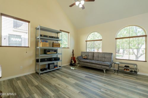 1847 Dunbar Dr, Phoenix AZ  85042-6856 exterior