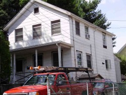 113 Pearl St, Newton, MA 02458-1509