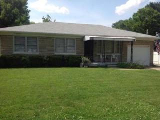 10912 Deering Rd, Louisville, KY 40272-4130