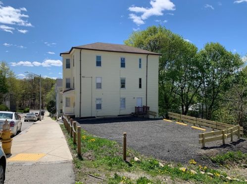 23 Everard St, Worcester MA 01605-4818 exterior