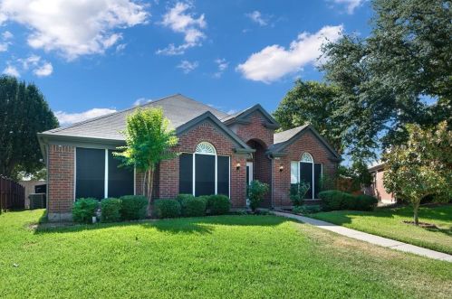 4057 Desert Mountain Dr, Plano TX  75093-7337 exterior