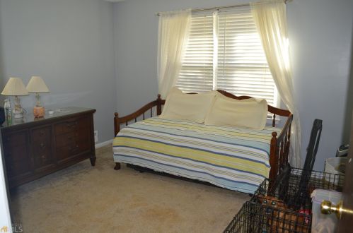 835 Colt Ln, Conyers GA 30012-3219 exterior