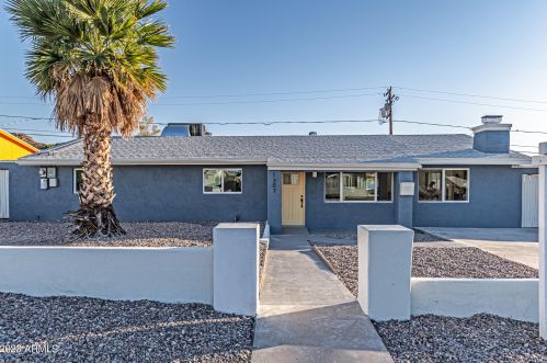 1307 Alice Ave, Phoenix AZ  85020-3217 exterior