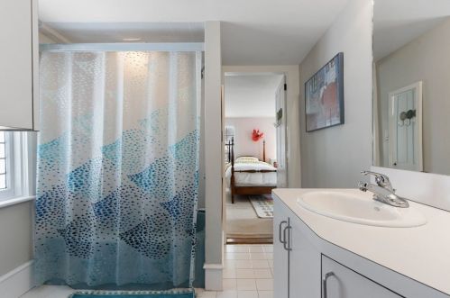 93 Riv Rd, Topsfield MA 01983-2111 exterior