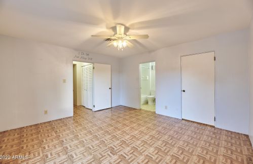 4234 42nd Pl, Phoenix AZ  85018-4290 exterior