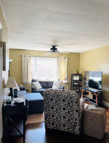 17 Moreland St, Worcester MA 01609-1050 exterior