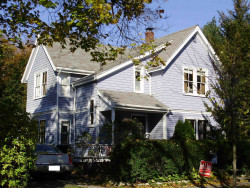 185 Winslow Rd, Newton, MA 02468-1713