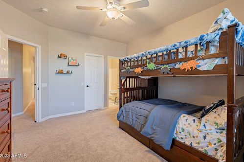 1368 Desert Flower Ln, Phoenix AZ  85048-5928 exterior