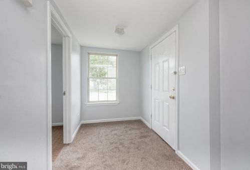 1526 Swedesboro Ave, West Deptford, NJ 08066-1555