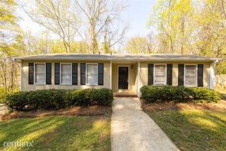 8908 Valleybrook Rd, Birmingham AL  35206-3552 exterior