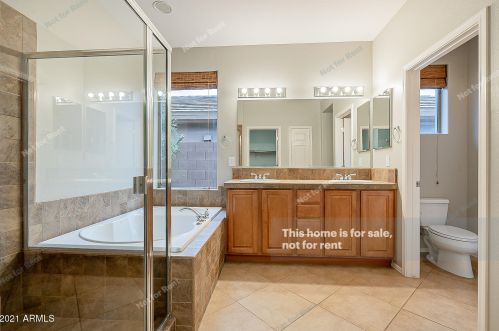 1823 Eastman Dr, Phoenix AZ 85086-1503 exterior