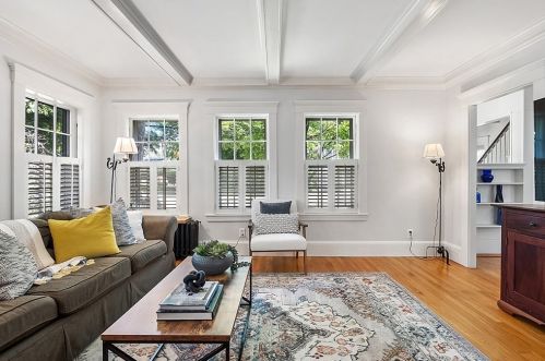 438 Main St, Acton MA  01720-3810 exterior