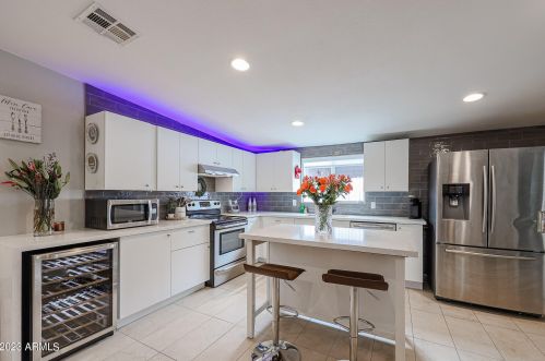 2335 28th St, Phoenix AZ  85008-2001 exterior