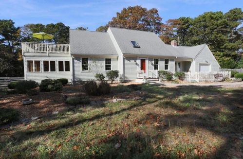 205 Queen Anne Dr, Eastham MA  02642-1745 exterior