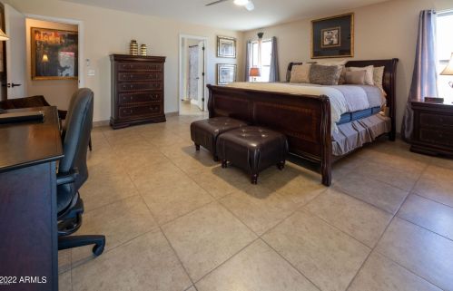 2931 Carson Rd, Phoenix AZ  85041-6340 exterior