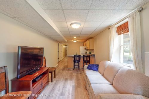 32 Lambert Johnson Dr, Tinton Falls NJ 07712-3753 exterior