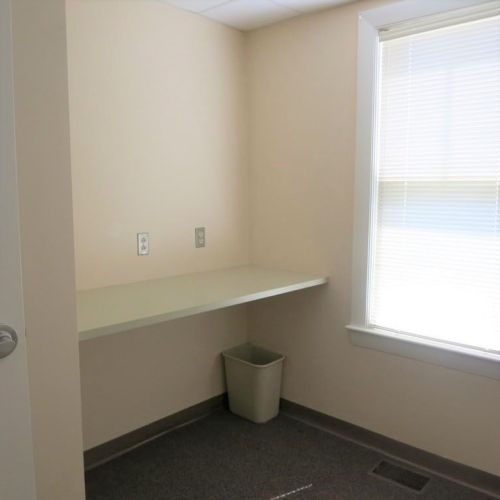 67 Brigham St, New Bedford MA 02740-2214 exterior