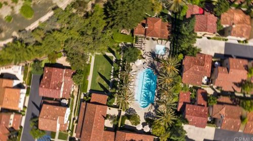 21 Gardenpath, Irvine CA 92603-0156 exterior