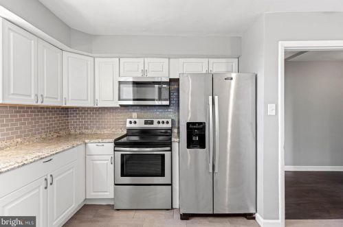 213 Berkley Rd, West Deptford NJ 08066-1503 exterior