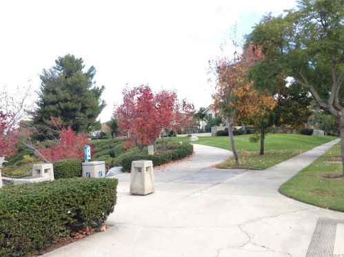 6 Bayfield, Irvine CA 92614-7907 exterior