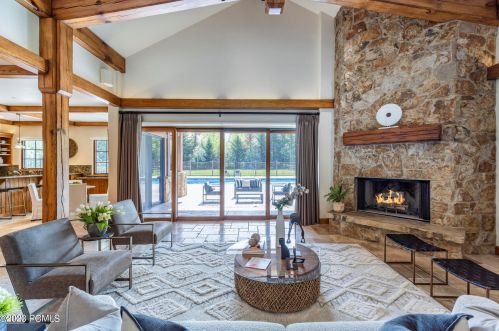 2324 Lucky John Dr, Park City UT 84060-6920 exterior