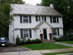 216 Varick Rd, Newton, MA 02468-1841