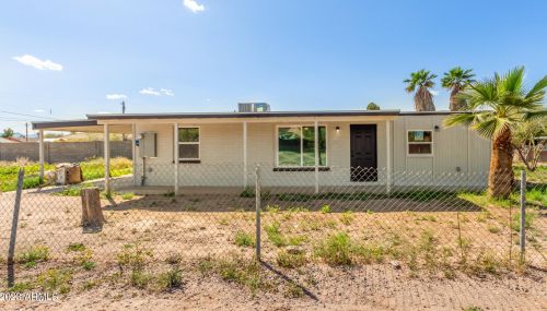 1701 Chipman Rd, Phoenix, AZ 85040-2428