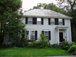 92 Carlton Rd, Newton, MA 02468-1916