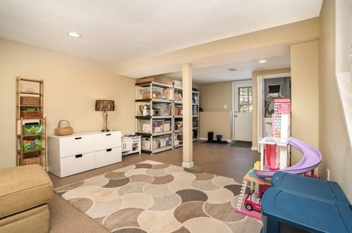 58 Everett St, Norfolk MA 02056-1634 exterior