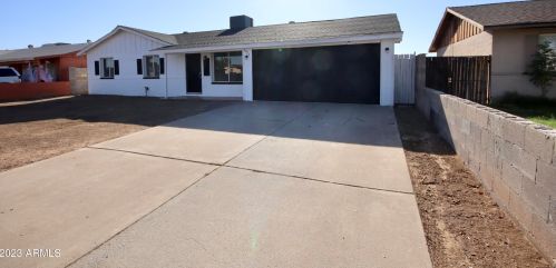 3024 64 Dr, Phoenix AZ 85033-4507 exterior