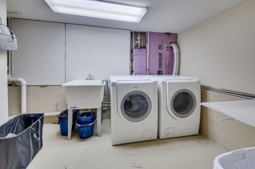 1400 Home Ave, Forest View IL 60402-1618 exterior