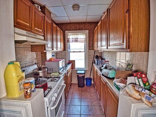 200 Essex St, Fall River MA 02720-2998 exterior