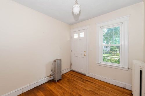 109 Varnum St, Arlington MA 02474-8712 exterior