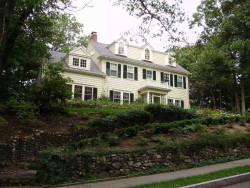 138 Collins Rd, Newton, MA 02468-2234