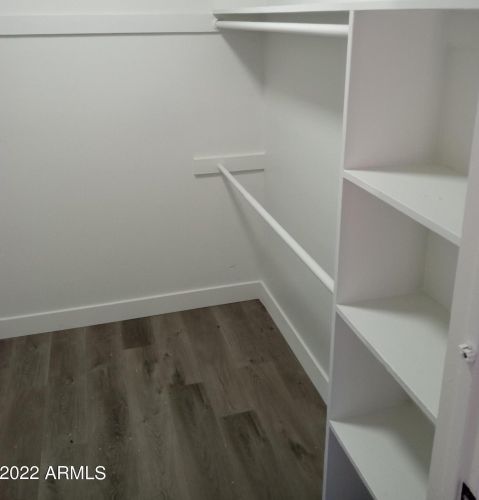 2923 38 St, Phoenix AZ 85018-4121 exterior