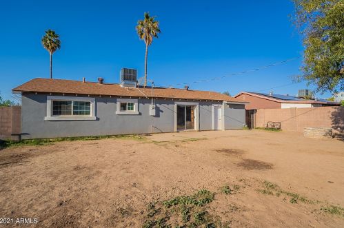 3013 Aster Dr, Phoenix AZ 85032-7332 exterior