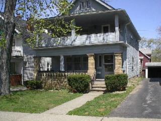 3141 Kensington Rd, Cleveland OH  44118-3564 exterior