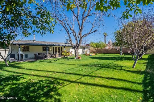 515 Alice Ave, Phoenix AZ  85020-3101 exterior