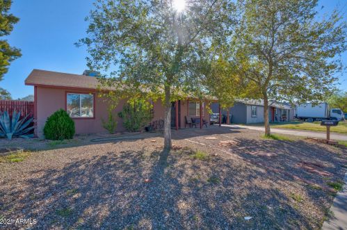 14233 38th St, Phoenix, AZ 85032-5740