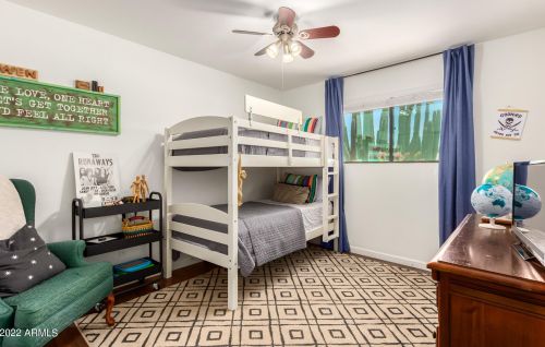 10808 43rd St, Phoenix AZ 85050-3342 exterior