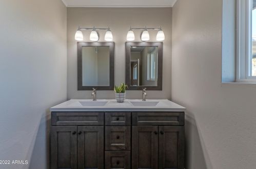 1612 Euclid Ave, Phoenix AZ 85042-8122 exterior