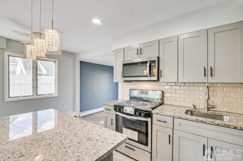 36 Birch St, Carteret NJ  07008-2459 exterior