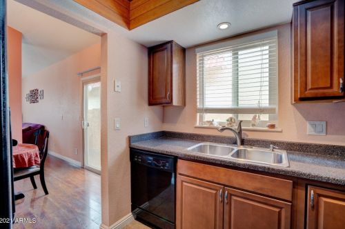 1120 Charleston Ave, Phoenix AZ 85032-9551 exterior