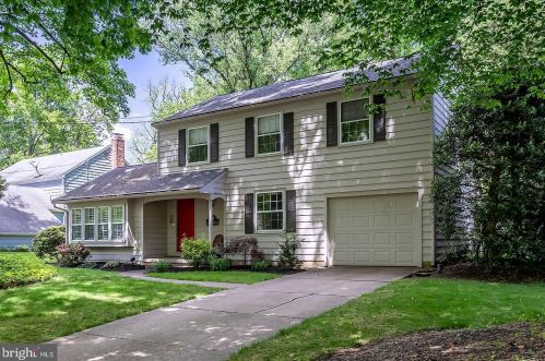 947 Locksley Ln, West Deptford NJ  08096-3121 exterior